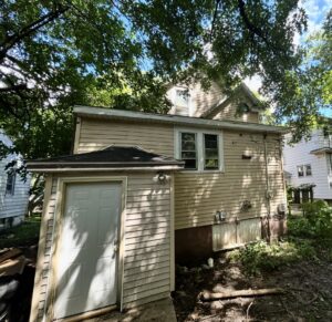 Illinois 3 Bed 1.5 Bath $3,000 down $918/month $83,500 PITI
