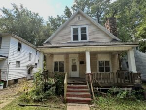 Illinois 3 Bed 1.5 Bath $3,000 down $918/month $83,500 PITI